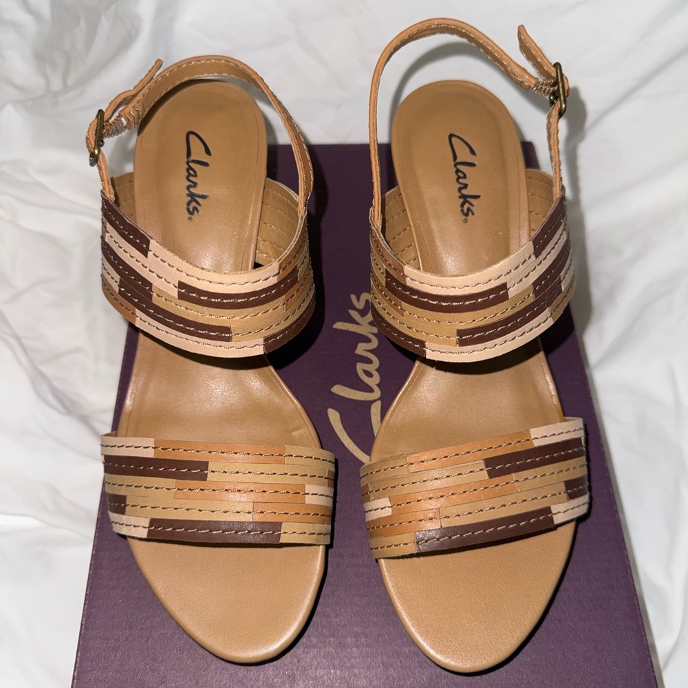 Clarks Women’s Multi‑Tone Sandals – Comfort Strappy Summer Shoes